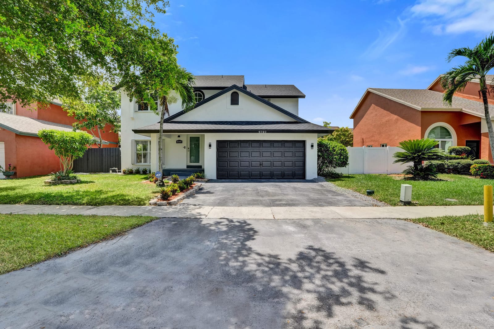 9740 SW 14TH Street, Pembroke Pines, FL 33025 photo 2