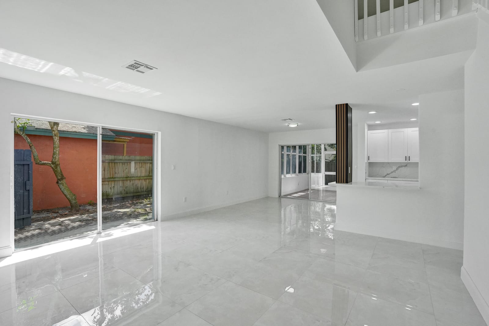 9740 SW 14TH Street, Pembroke Pines, FL 33025 photo 4