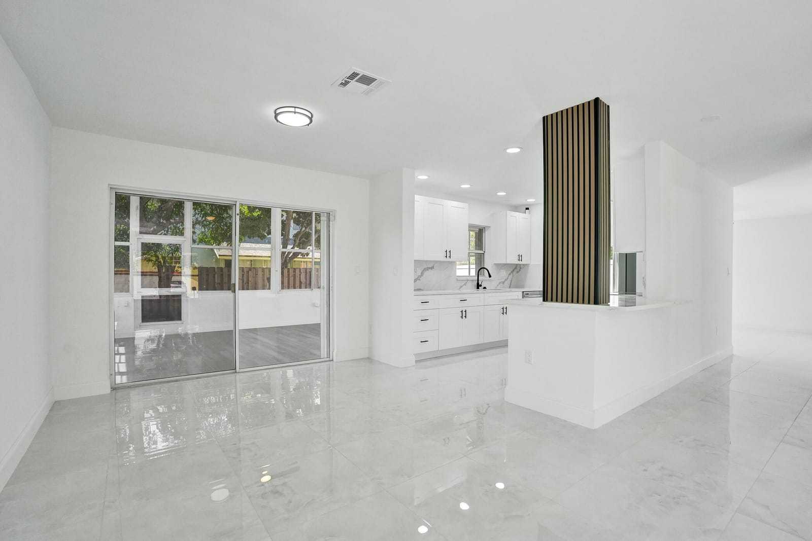 9740 SW 14TH Street, Pembroke Pines, FL 33025 photo 7