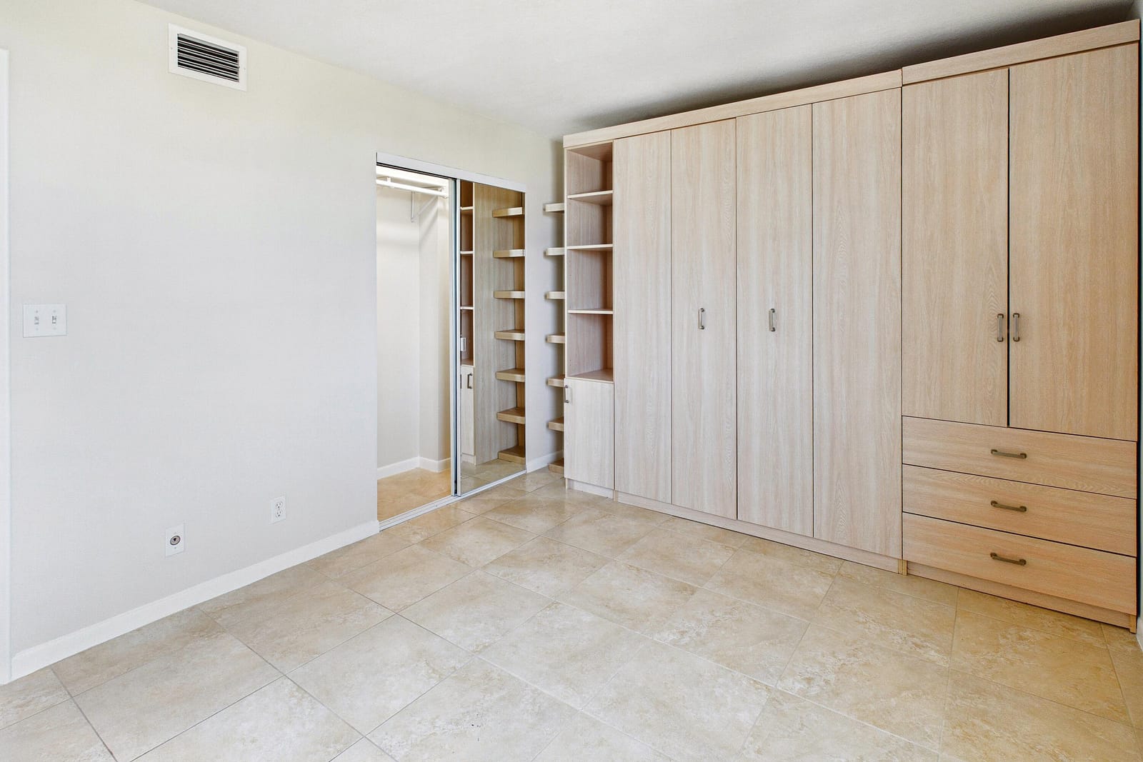 1800 N Andrews Avenue 12G, Fort Lauderdale, FL 33311 photo 16