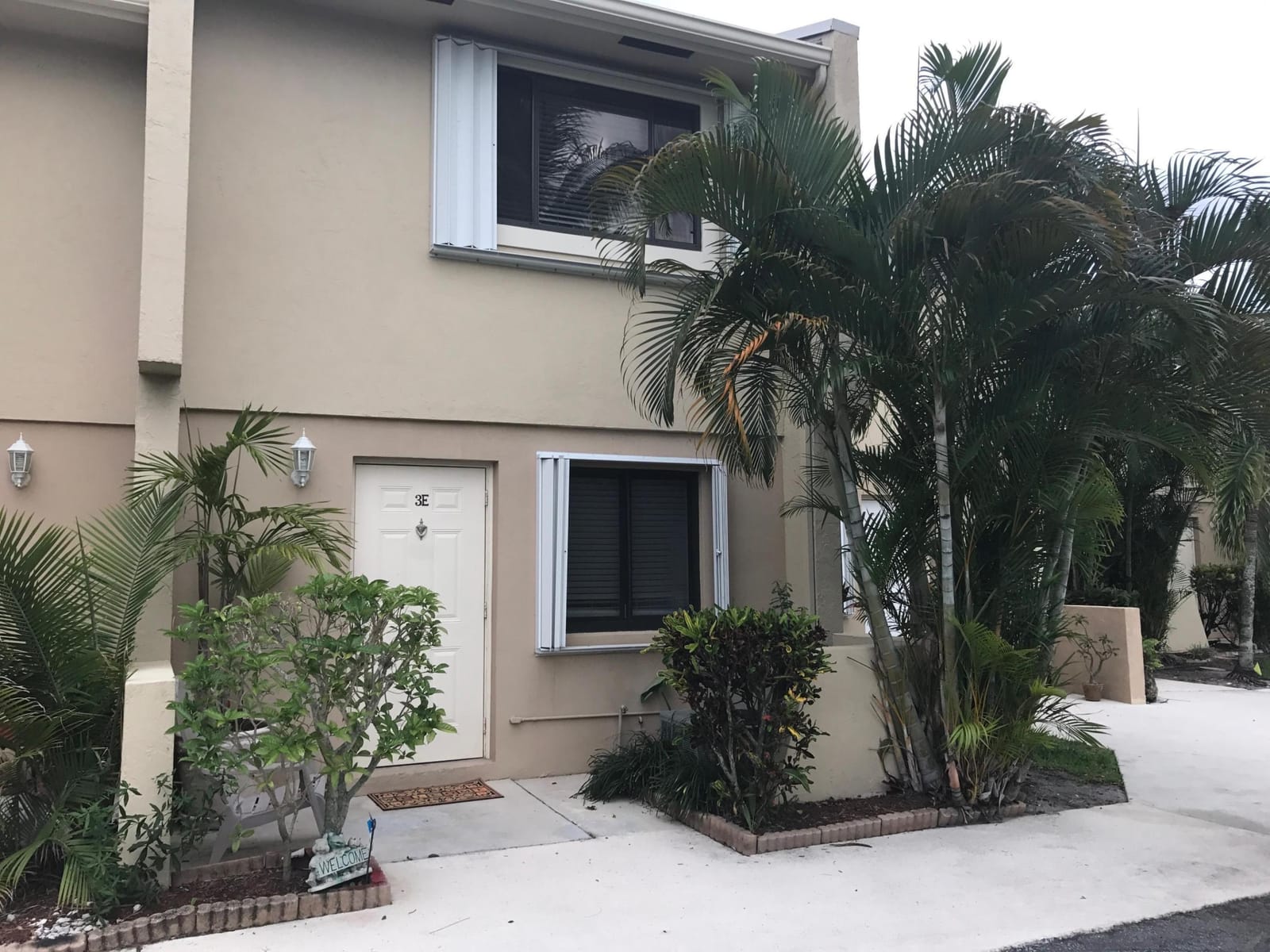 139 SPARROW Drive 3E, Royal Palm Beach, FL 33411