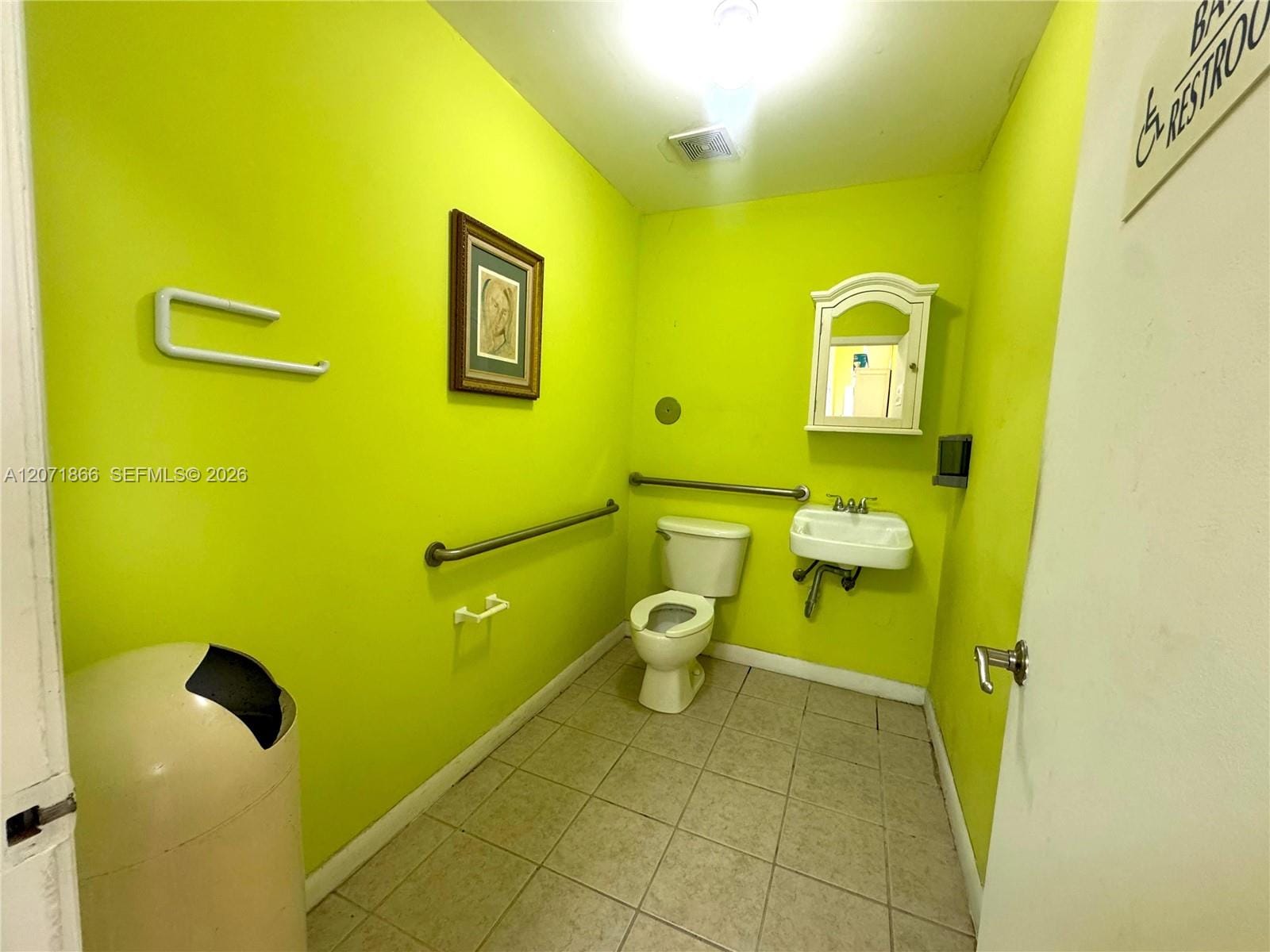 1058 SW 1st Street — photo 11
