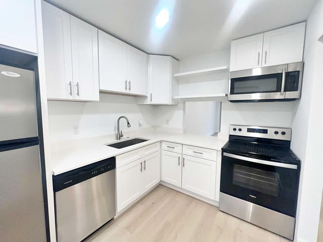 6000 NW 64TH Avenue 303, Tamarac, FL 33319