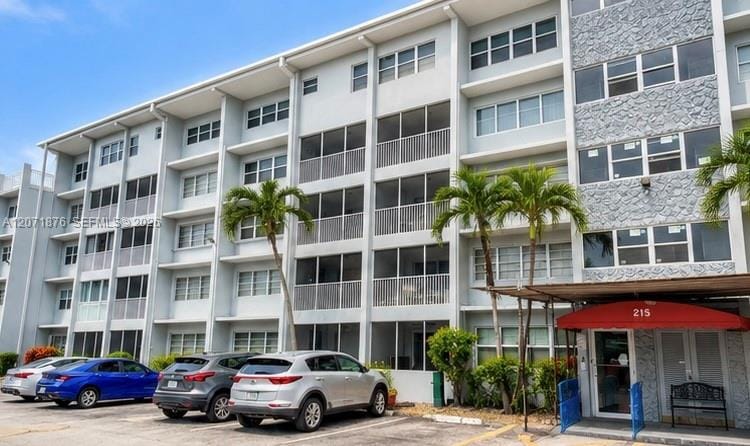 215 SE 3rd Avenue 308C, Hallandale Beach, FL 33009 photo 13