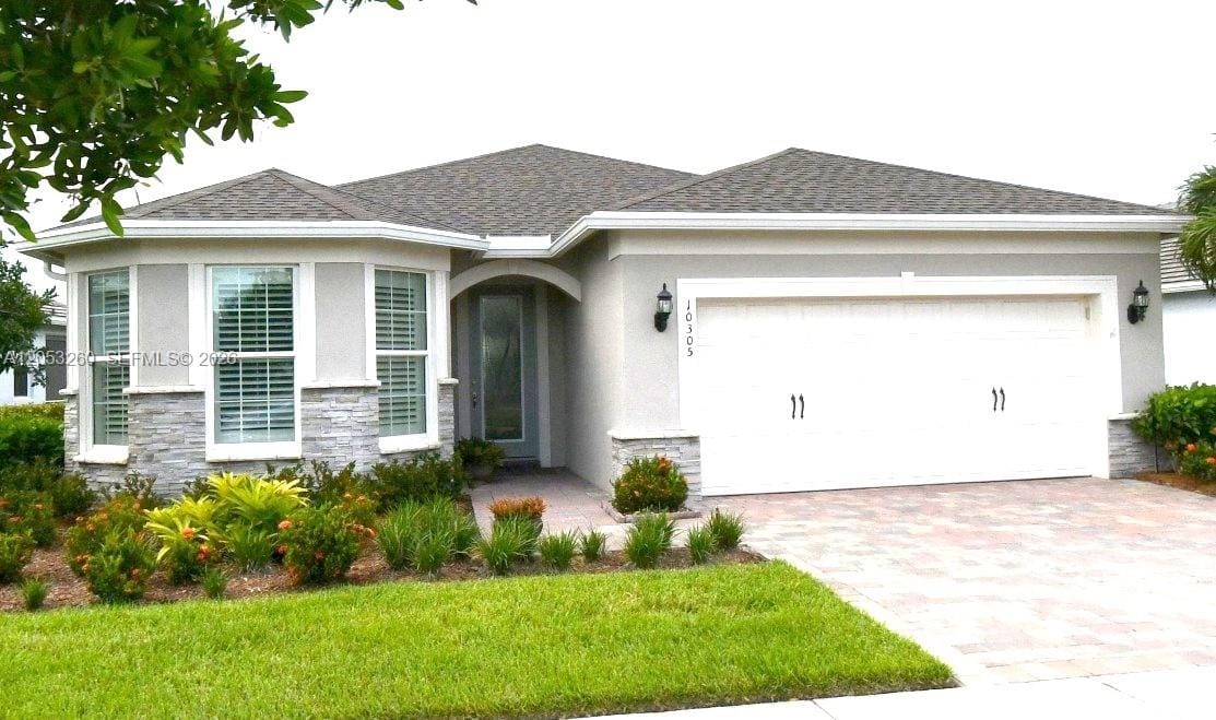 Pending home at 10305 SW Zaffre Lane, Port St. Lucie, FL 34987