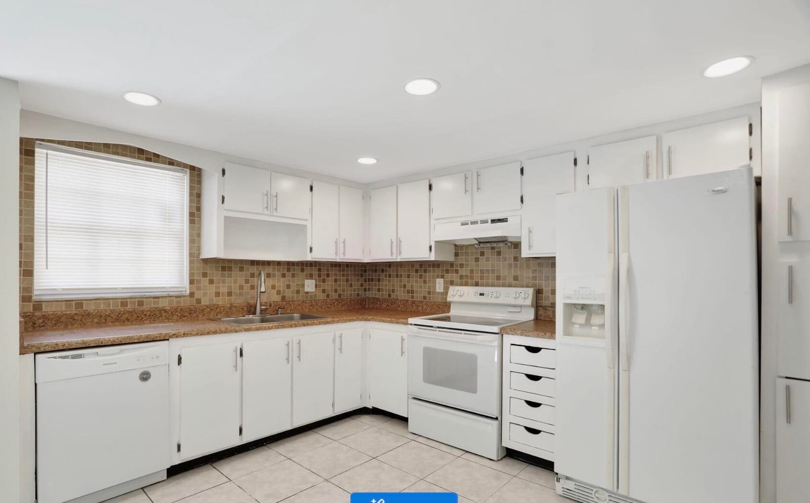 3056 Riverside Drive c6 — photo 7