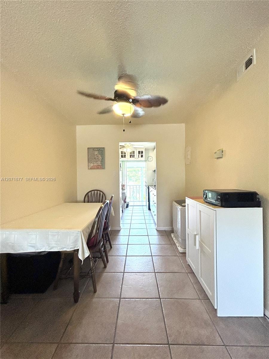 7305 NW 4th Place 204 — photo 4