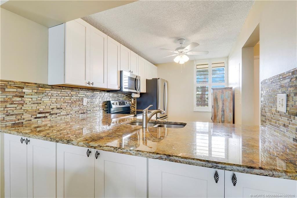 1950 SW Palm City Road 8-302 — photo 11