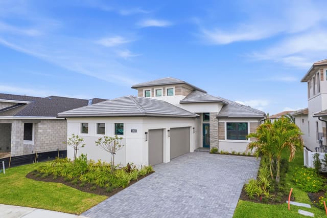 13921 Vivant Drive, Palm Beach Gardens, FL 33412
