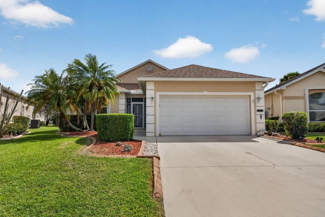 521 NW Galatone Court, Port St. Lucie, FL 34986