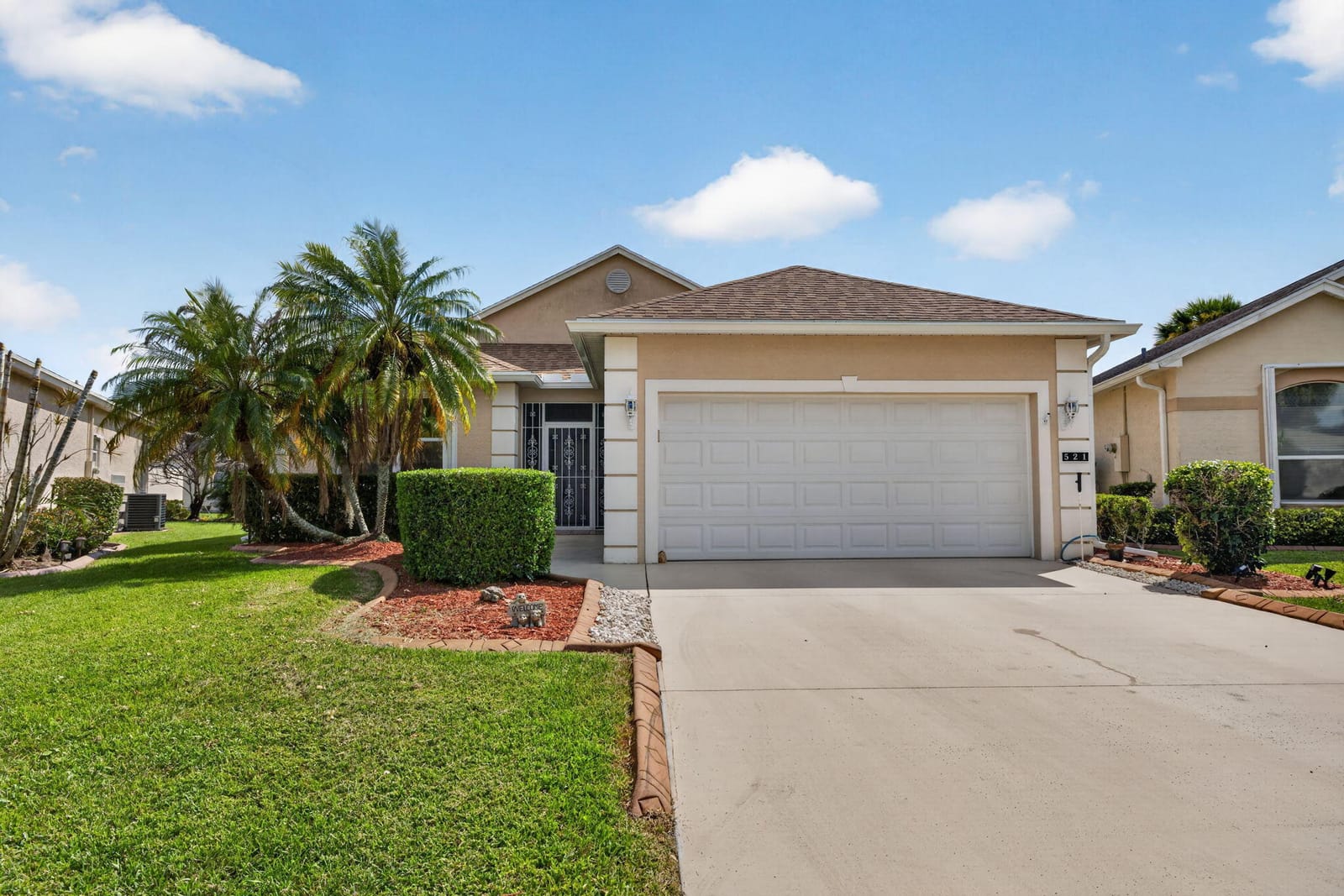 521 NW Galatone Court, Port St. Lucie, FL 34986