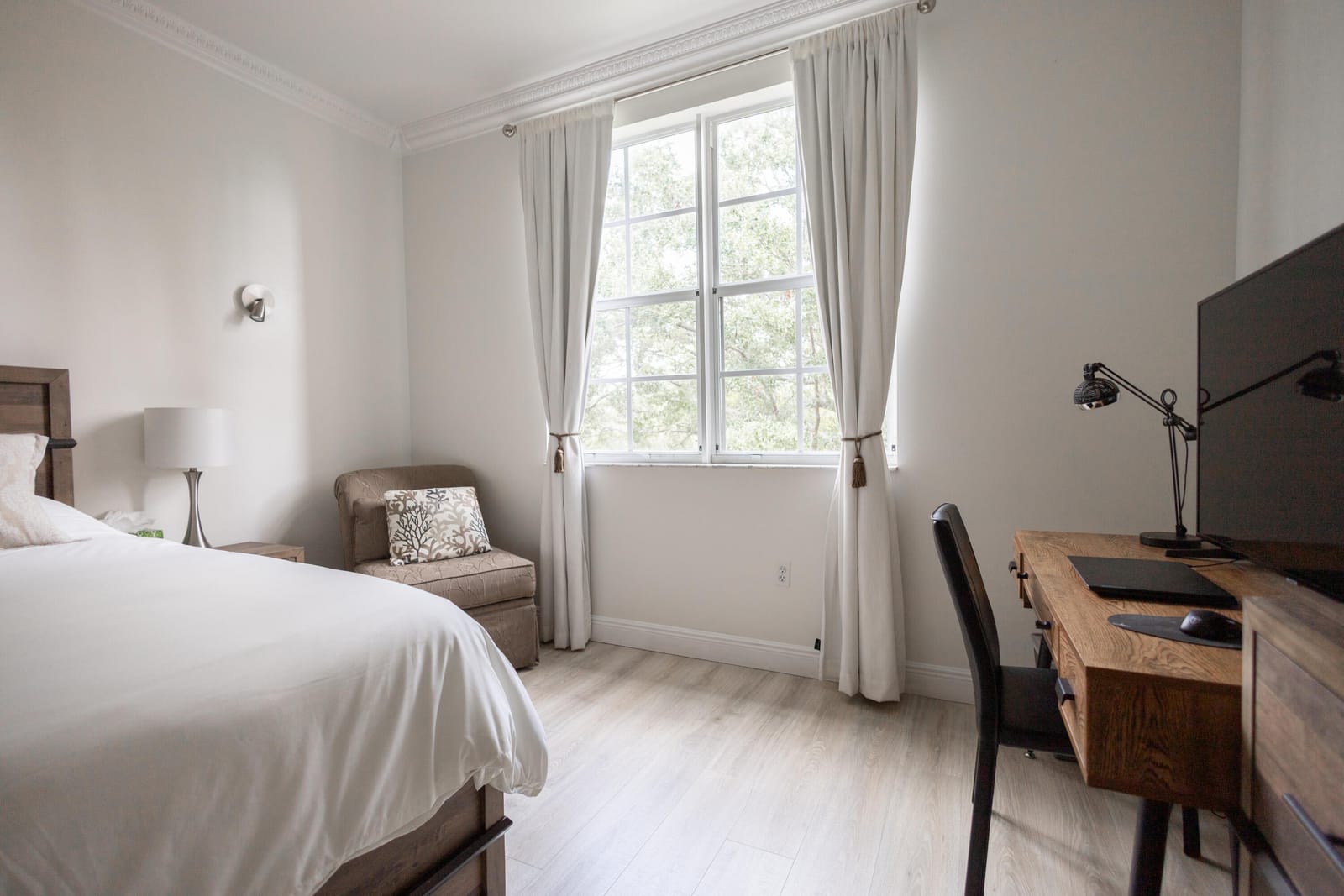11790 SAINT ANDREWS Place 303 — photo 7