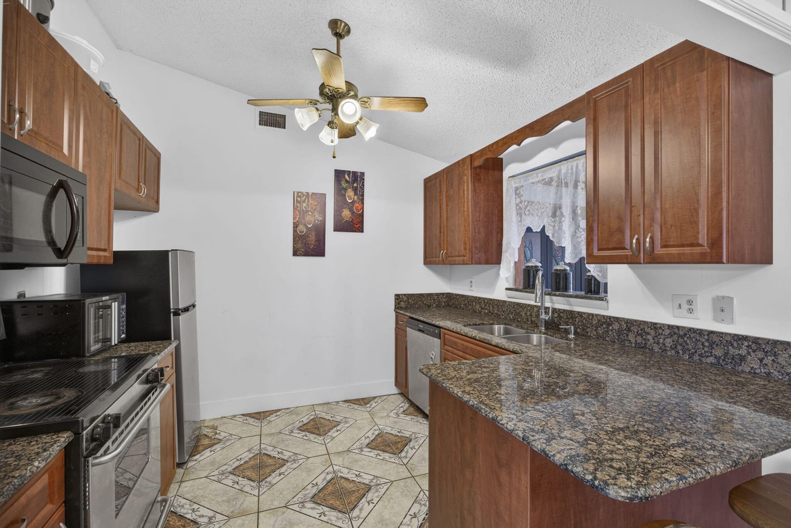 254 LA MANCHA Avenue, Royal Palm Beach, FL 33411 photo 17