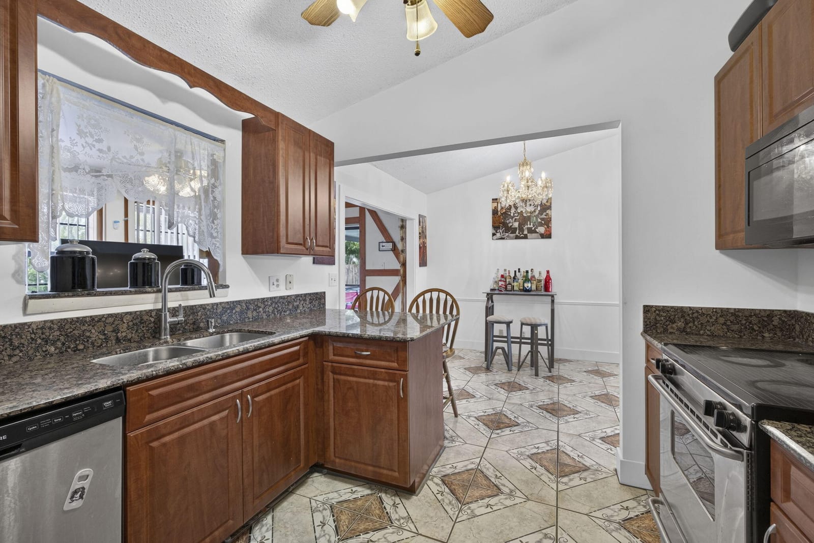 254 LA MANCHA Avenue, Royal Palm Beach, FL 33411 photo 21