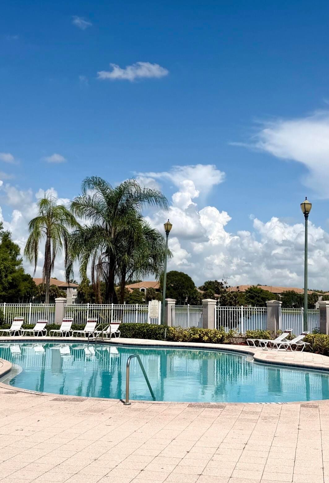 5055 Wiles Road Unit 105, Coconut Creek, FL 33073 photo 16