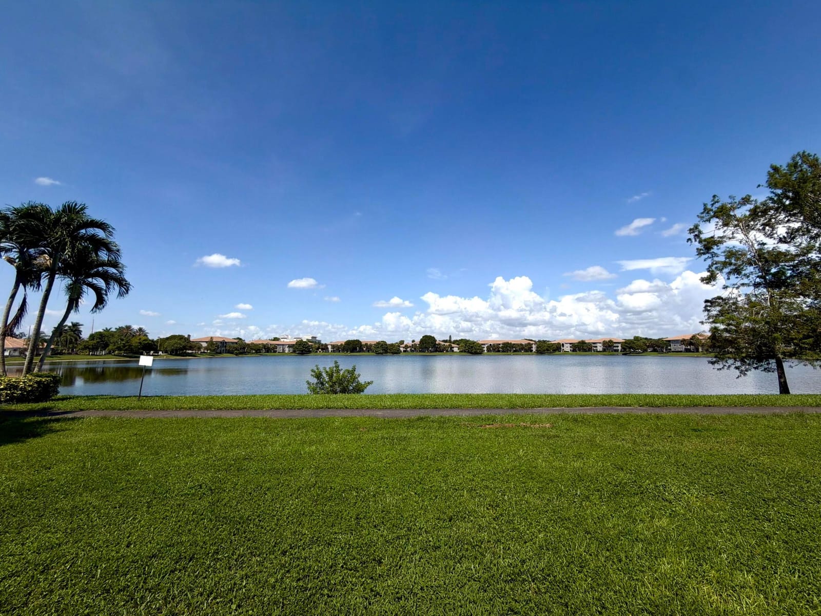 5055 Wiles Road Unit 105, Coconut Creek, FL 33073 photo 17