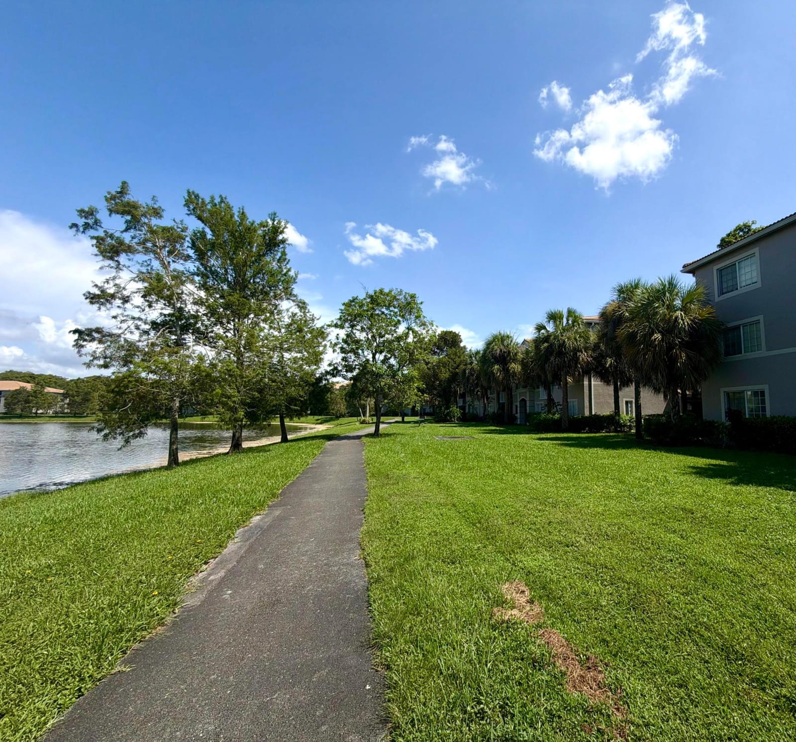 5055 Wiles Road Unit 105, Coconut Creek, FL 33073 photo 20