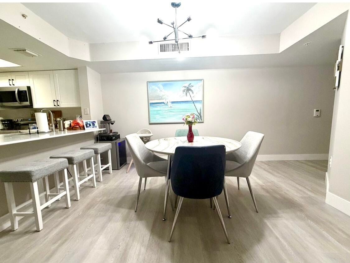 5055 Wiles Road Unit 105, Coconut Creek, FL 33073 photo 4
