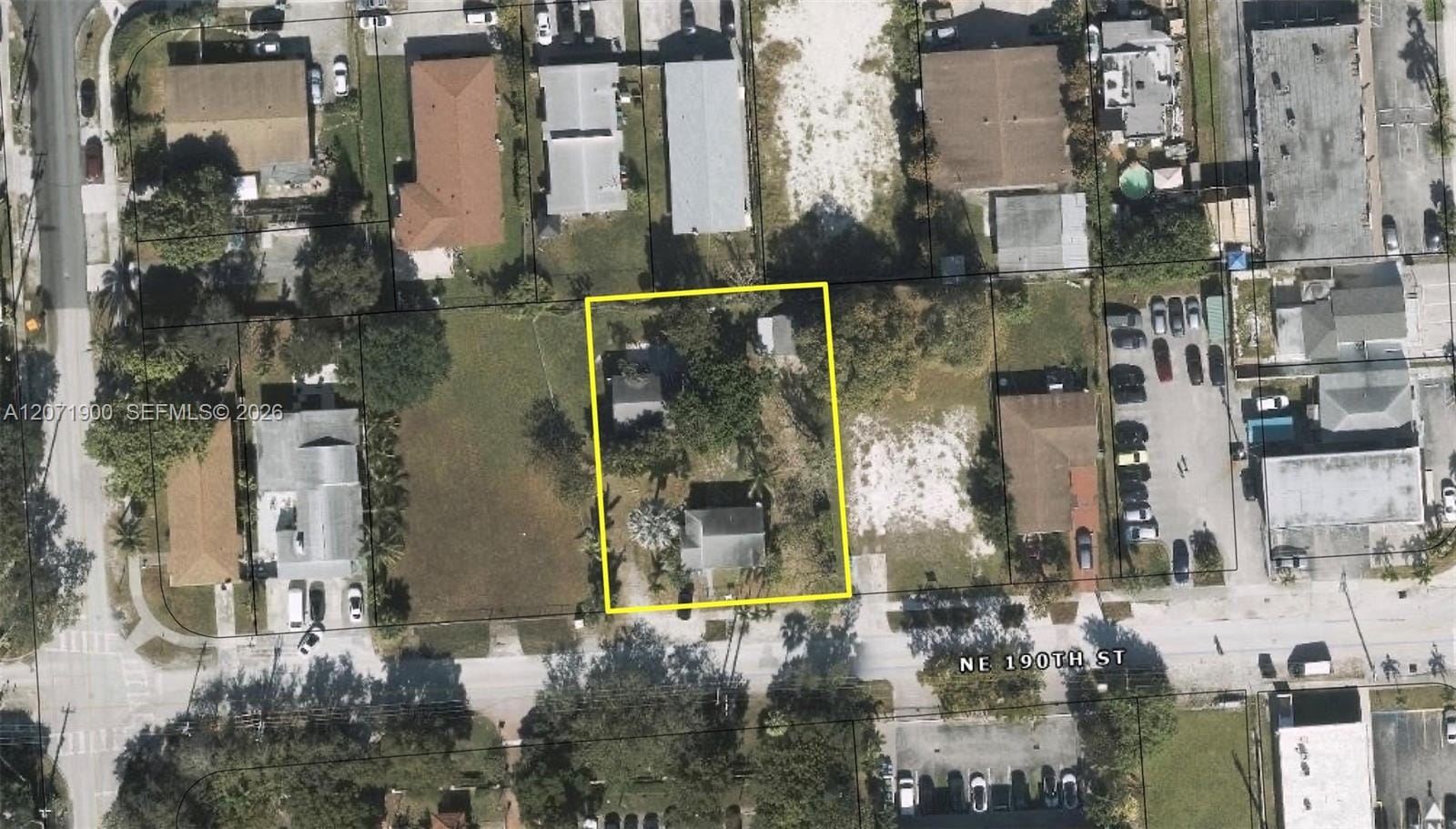 2549 NE 190th Street, Miami, FL 33180 photo 2