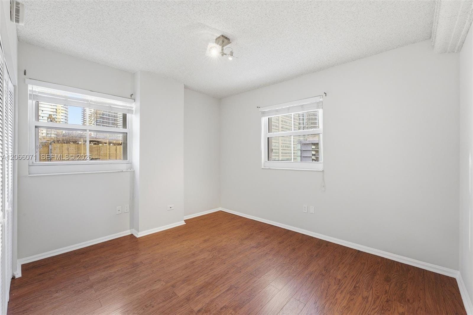 185 SE 14th Terrace 1010, Miami, FL 33131 photo 20