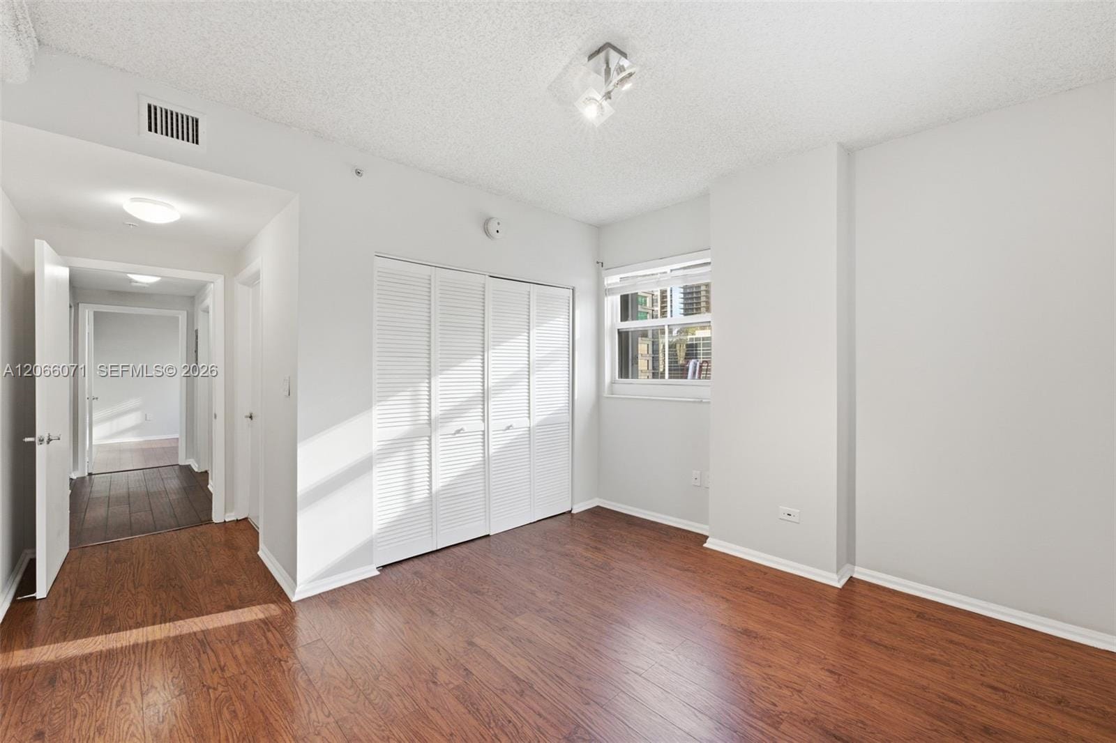 185 SE 14th Terrace 1010, Miami, FL 33131 photo 21