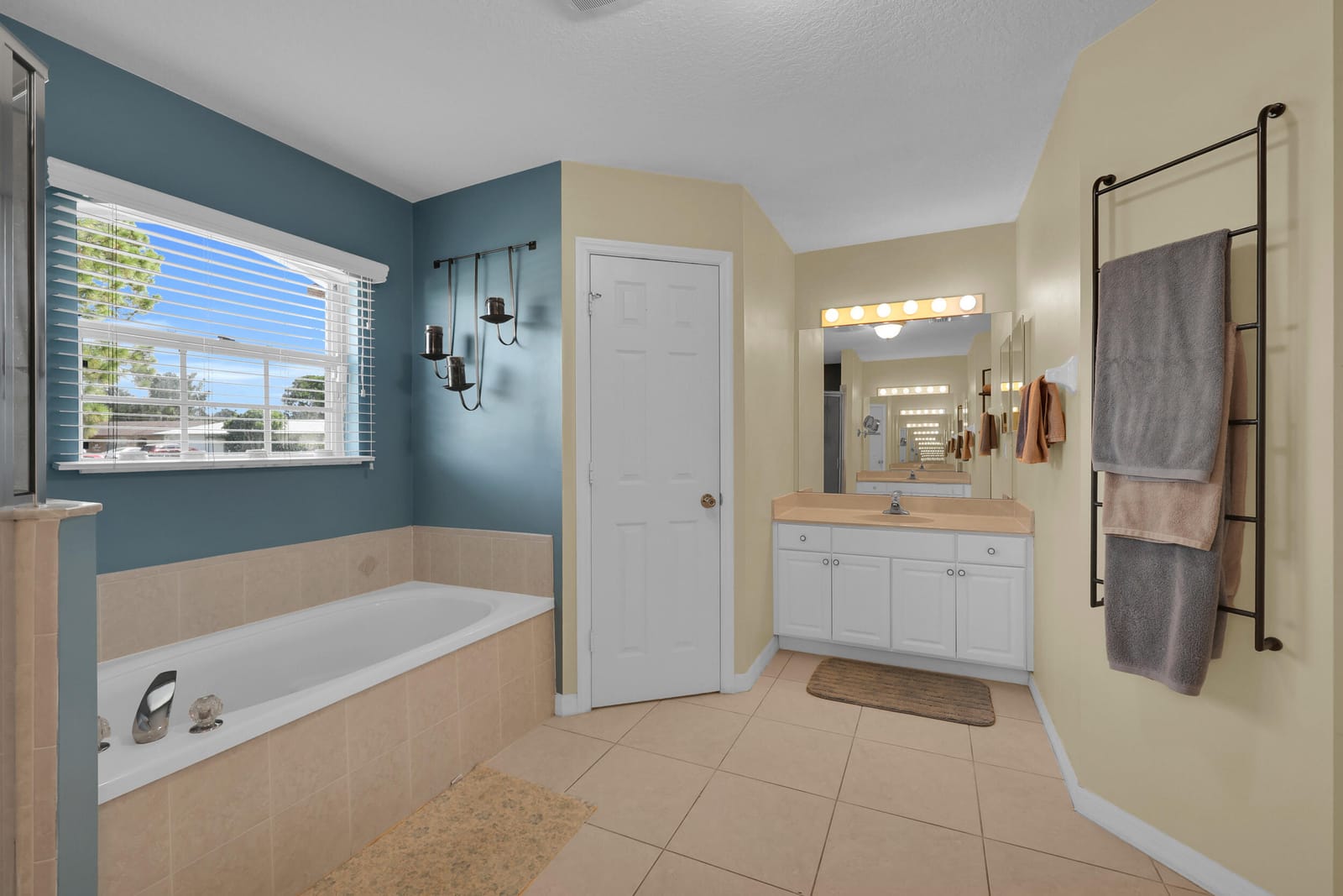398 SE Bayview Terrace, Port St. Lucie, FL 34983 photo 20