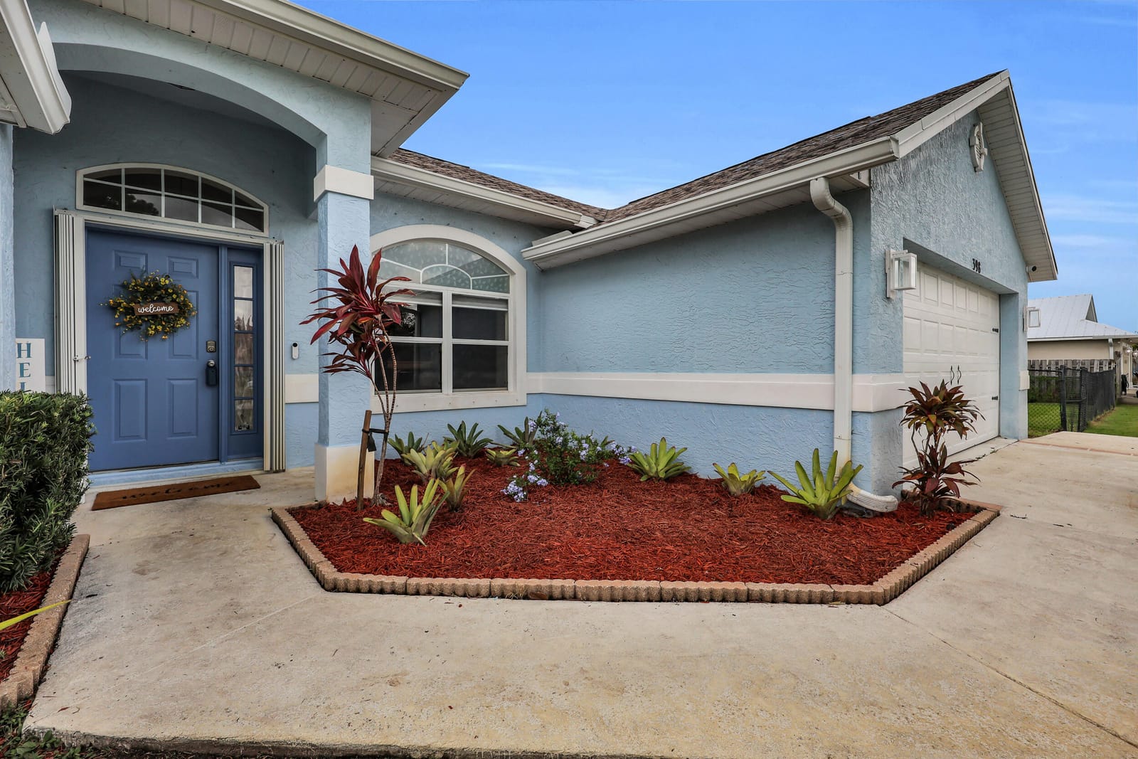 398 SE Bayview Terrace, Port St. Lucie, FL 34983 photo 4