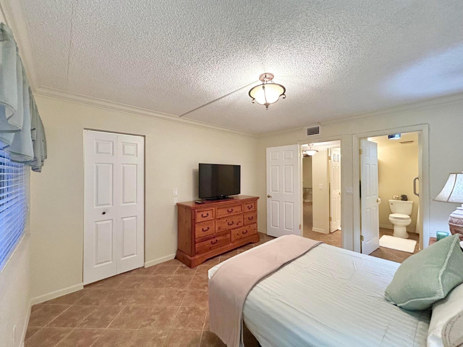 131 LAKE PINE Circle D-1, Greenacres, FL 33463 photo 14