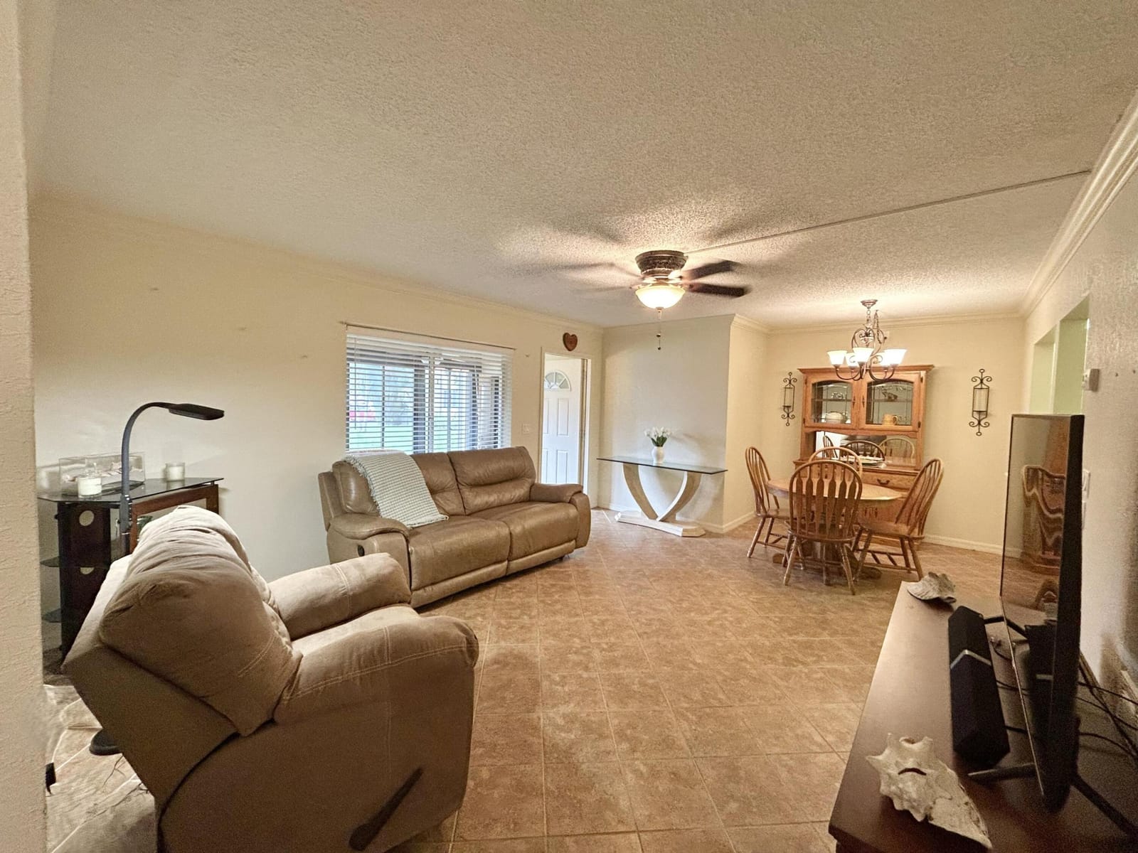 131 LAKE PINE Circle D-1, Greenacres, FL 33463