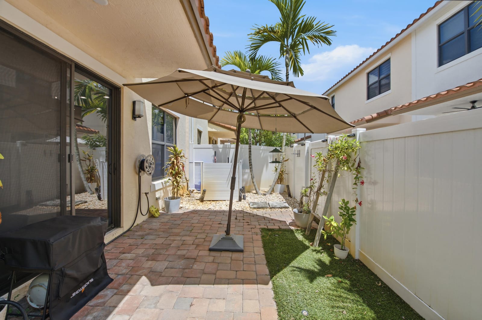 20916 NW 1ST Drive, Pembroke Pines, FL 33029 photo 29