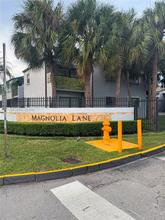 7401 SW 152nd Avenue 105-1, Miami, FL 33193