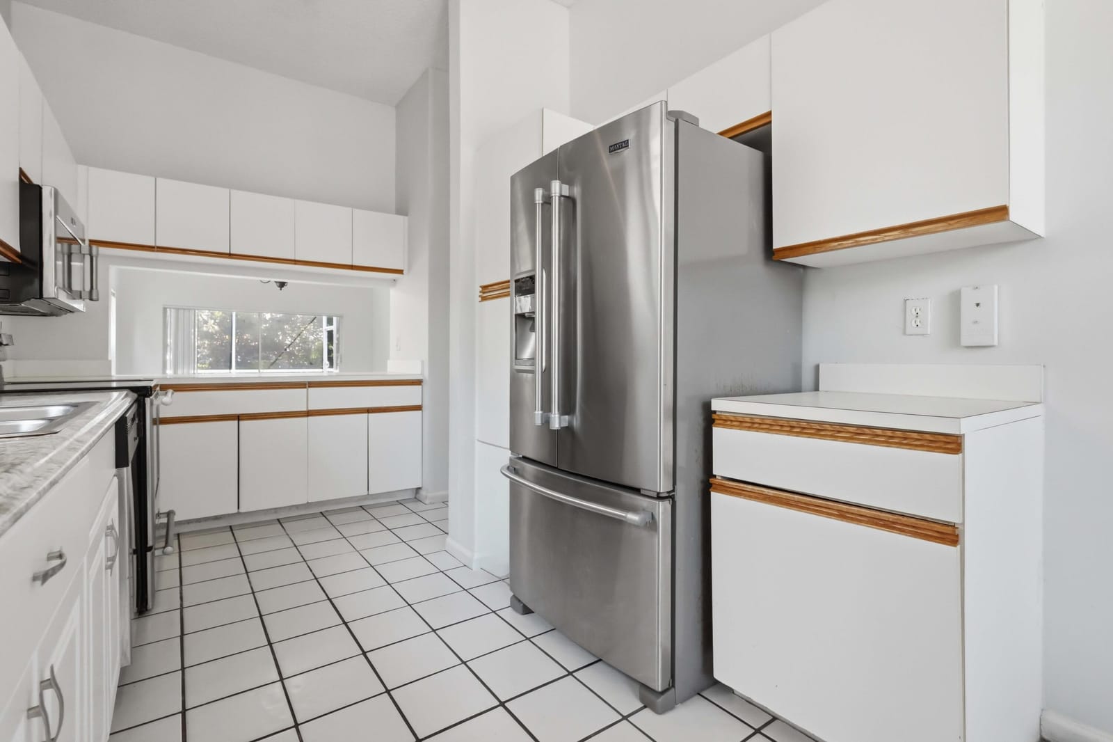 9516 NW 8TH Circle, Plantation, FL 33324 photo 14