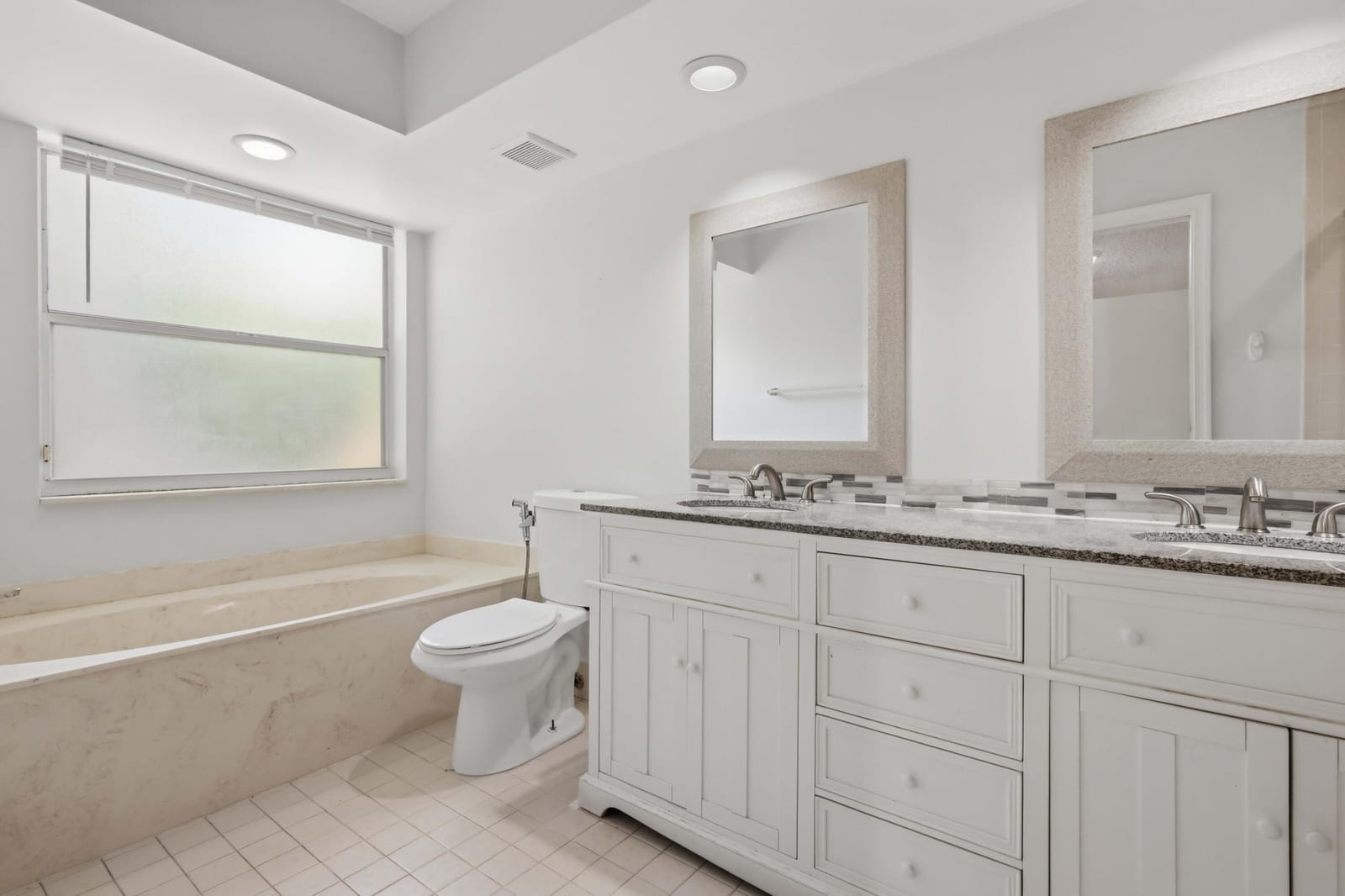 9516 NW 8TH Circle, Plantation, FL 33324 photo 18