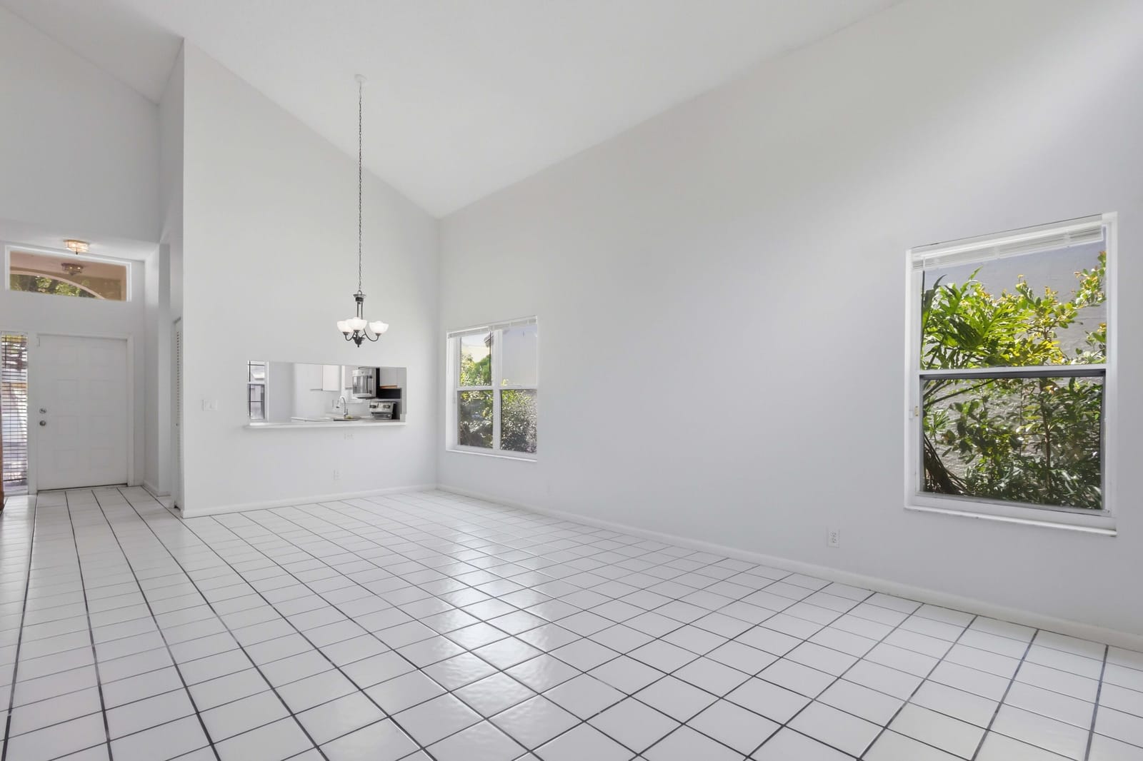 9516 NW 8TH Circle — photo 8