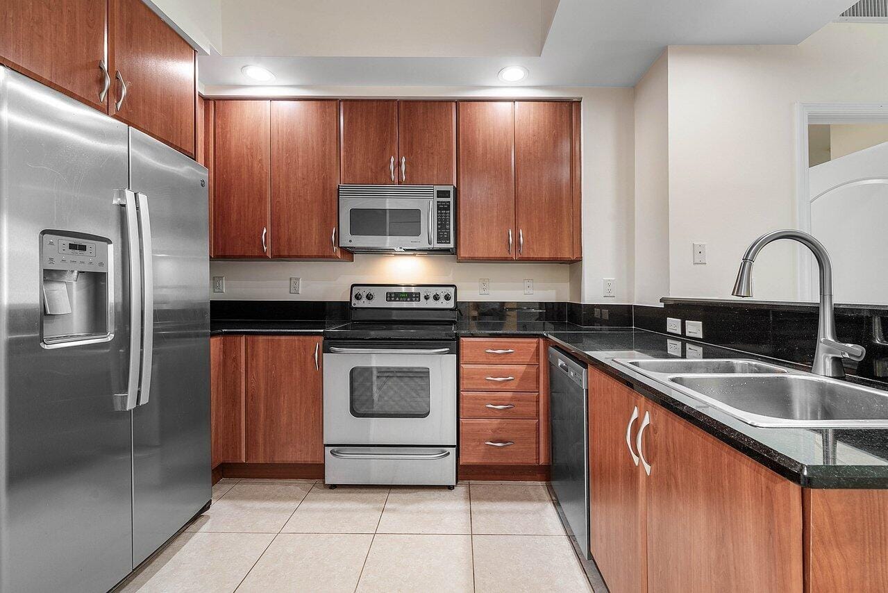 801 S Olive Avenue 715, West Palm Beach, FL 33401 photo 17