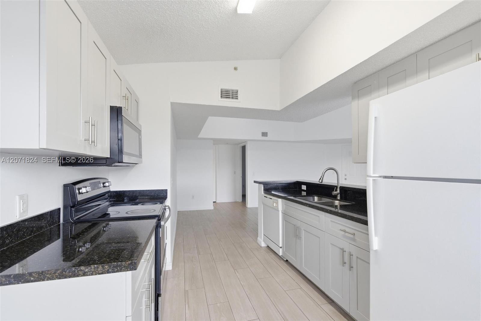 9615 NW 1st Court 302, Pembroke Pines, FL 33024 photo 14