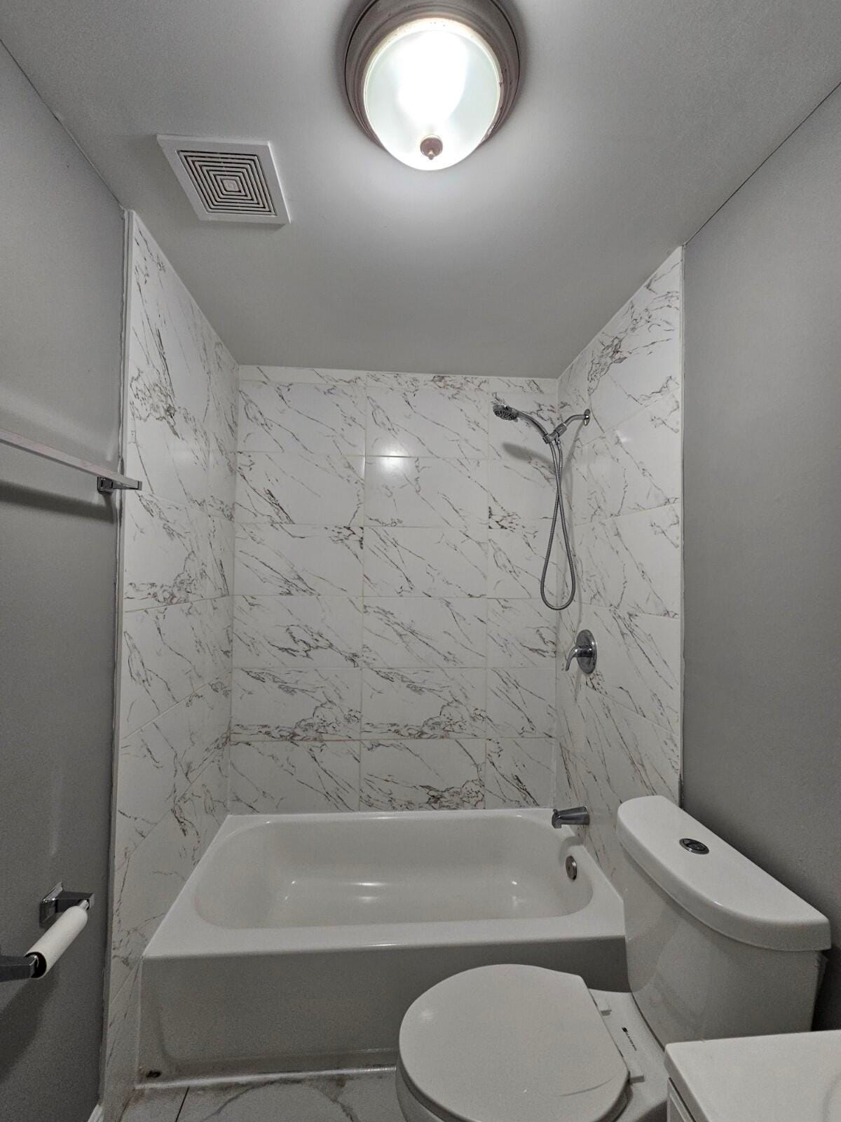 933 W 7th Street A — photo 12