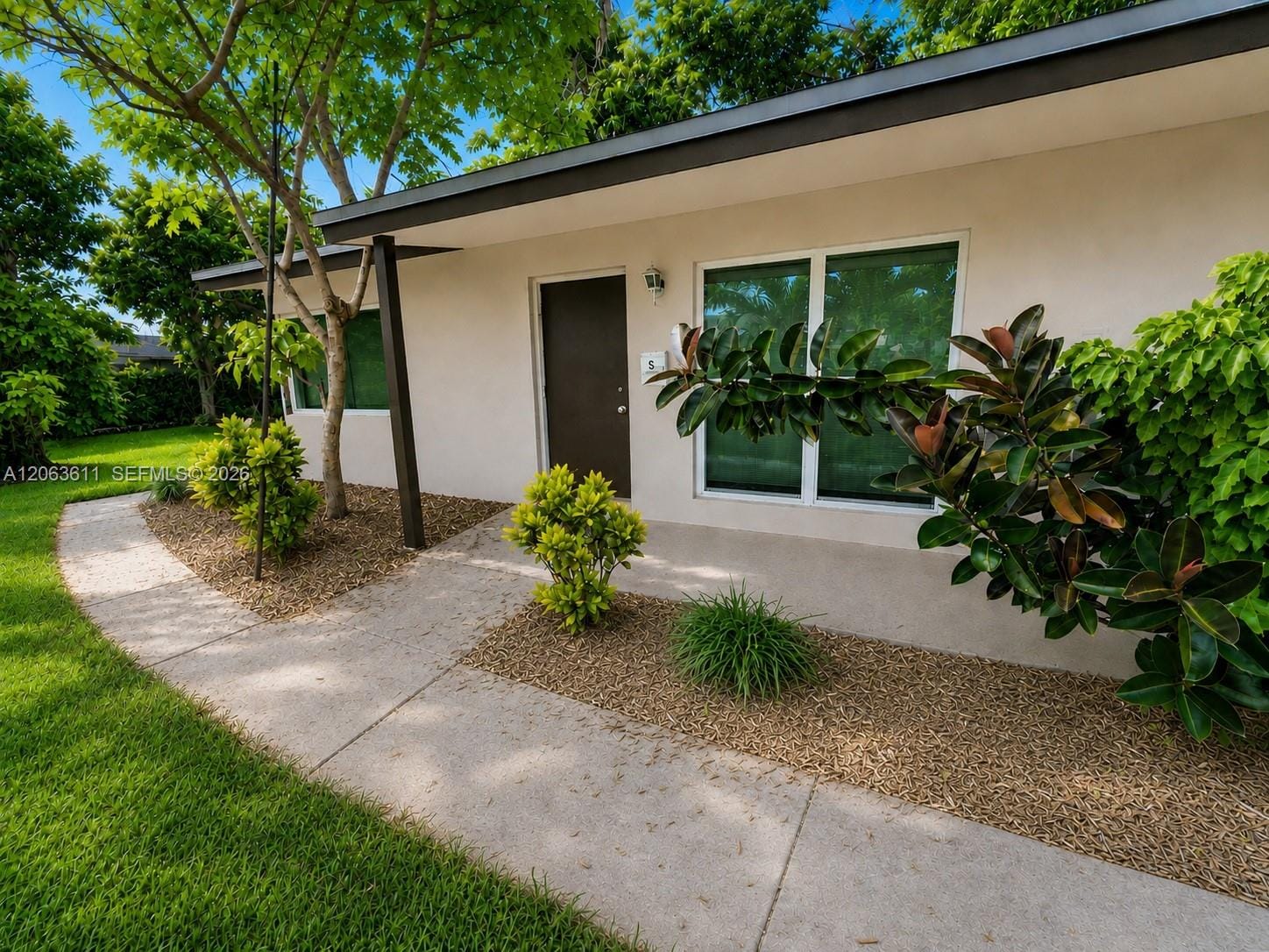 314 SW 1st Street . — photo 1