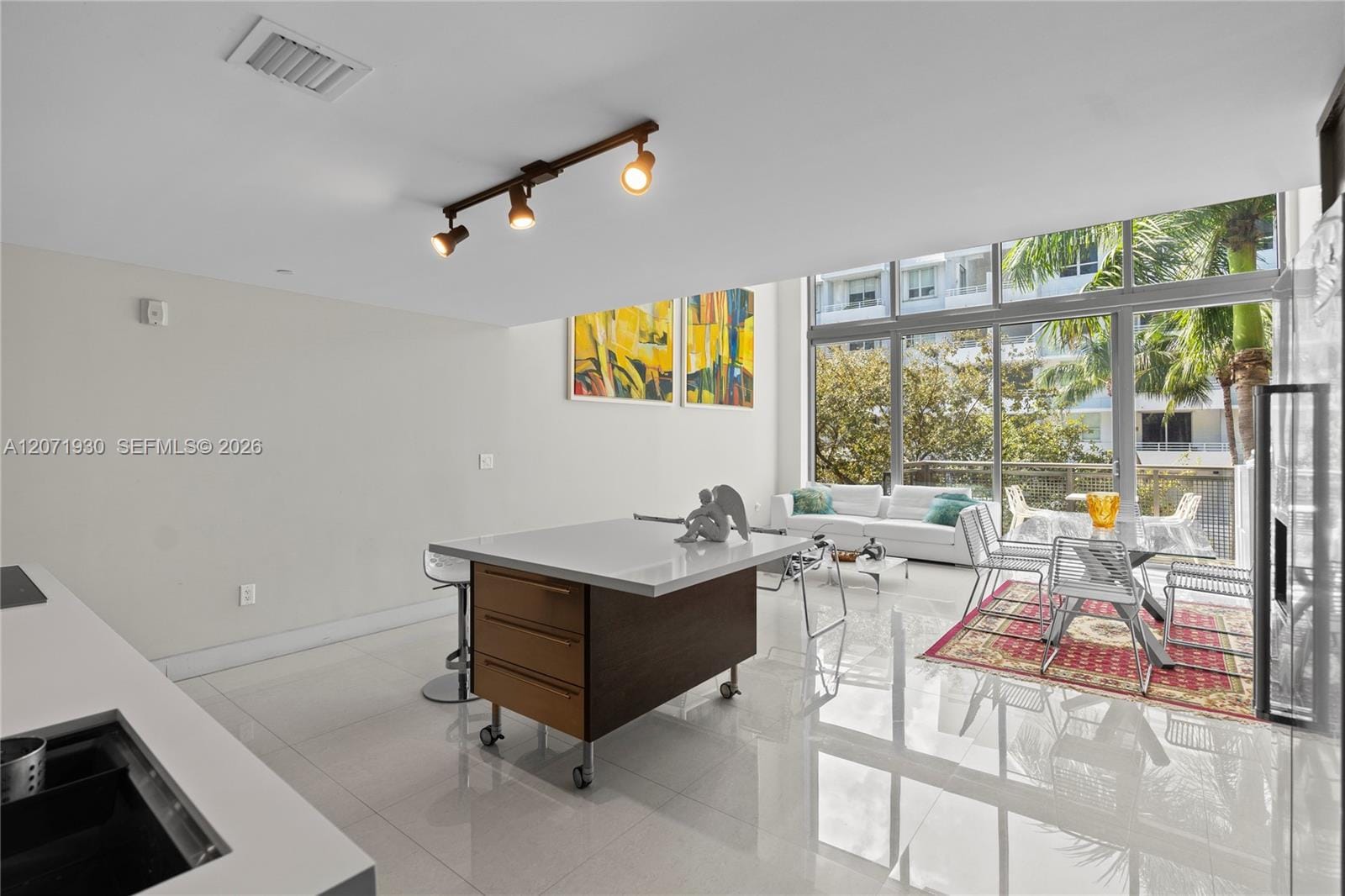 6000 Collins Avenue 336, Miami Beach, FL 33140 photo 13