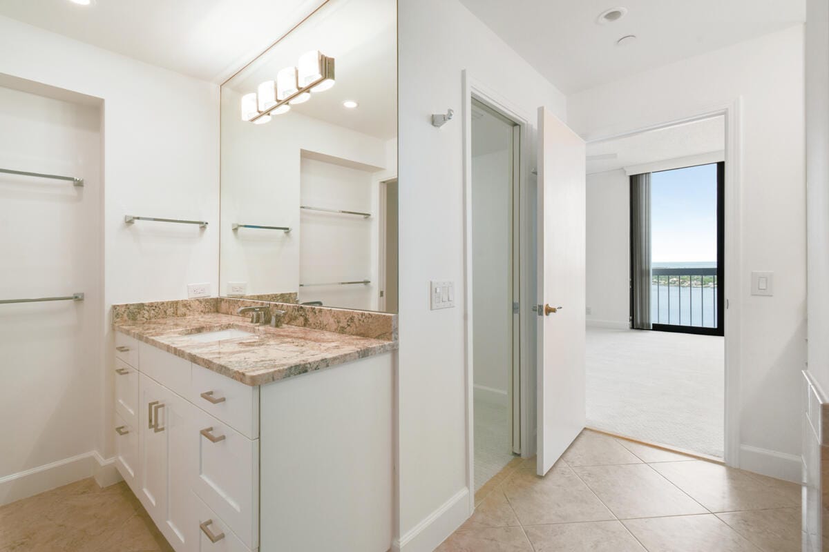 123 LAKESHORE Drive PH45, North Palm Beach, FL 33408 photo 18