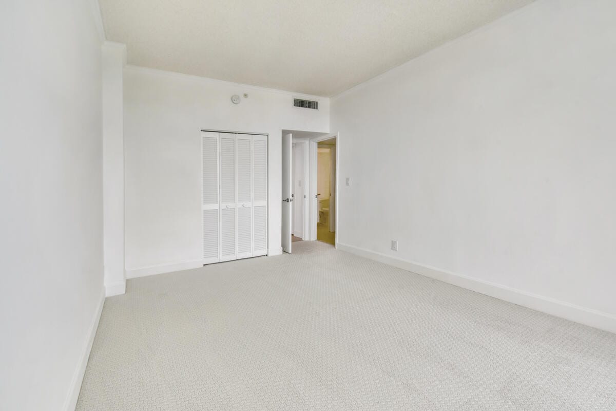 123 LAKESHORE Drive PH45, North Palm Beach, FL 33408 photo 21
