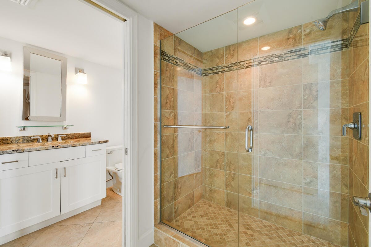 123 LAKESHORE Drive PH45, North Palm Beach, FL 33408 photo 23