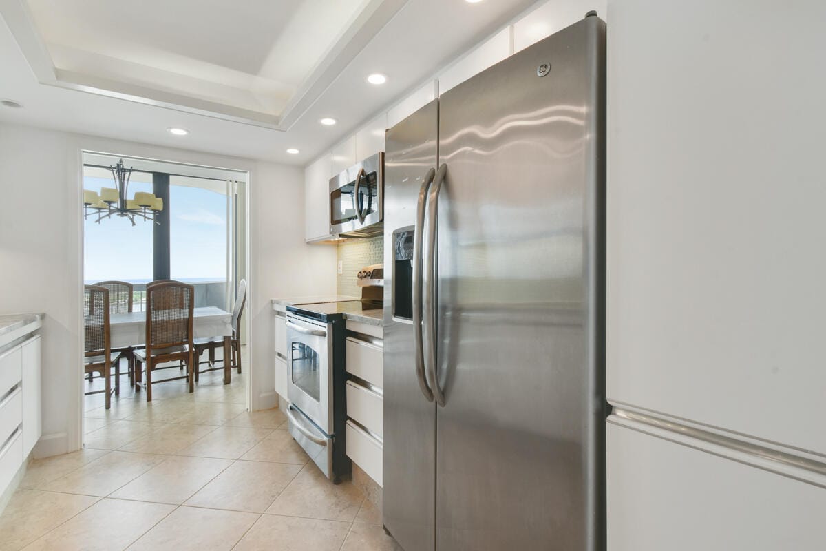 123 LAKESHORE Drive PH45 — photo 6