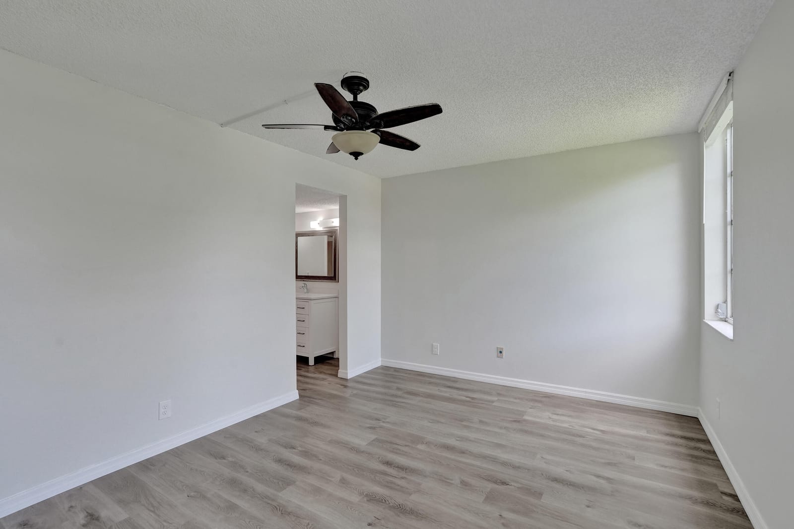 1920 SABAL PALM Drive 203, Davie, FL 33324 photo 25