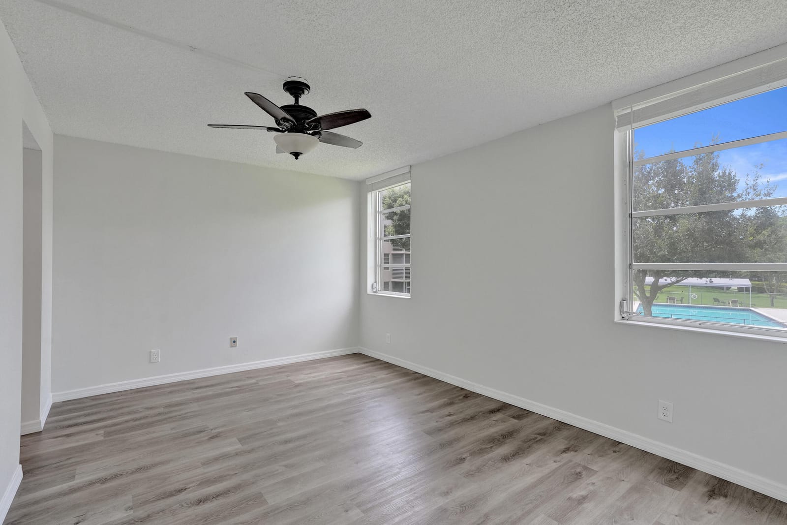 1920 SABAL PALM Drive 203, Davie, FL 33324 photo 26