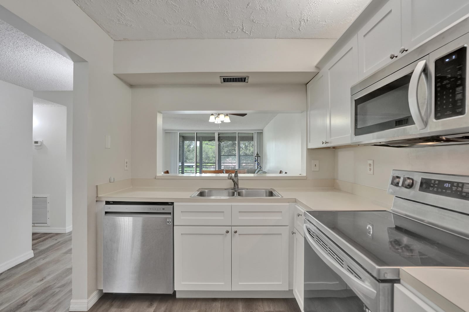 1920 SABAL PALM Drive 203, Davie, FL 33324 photo 5