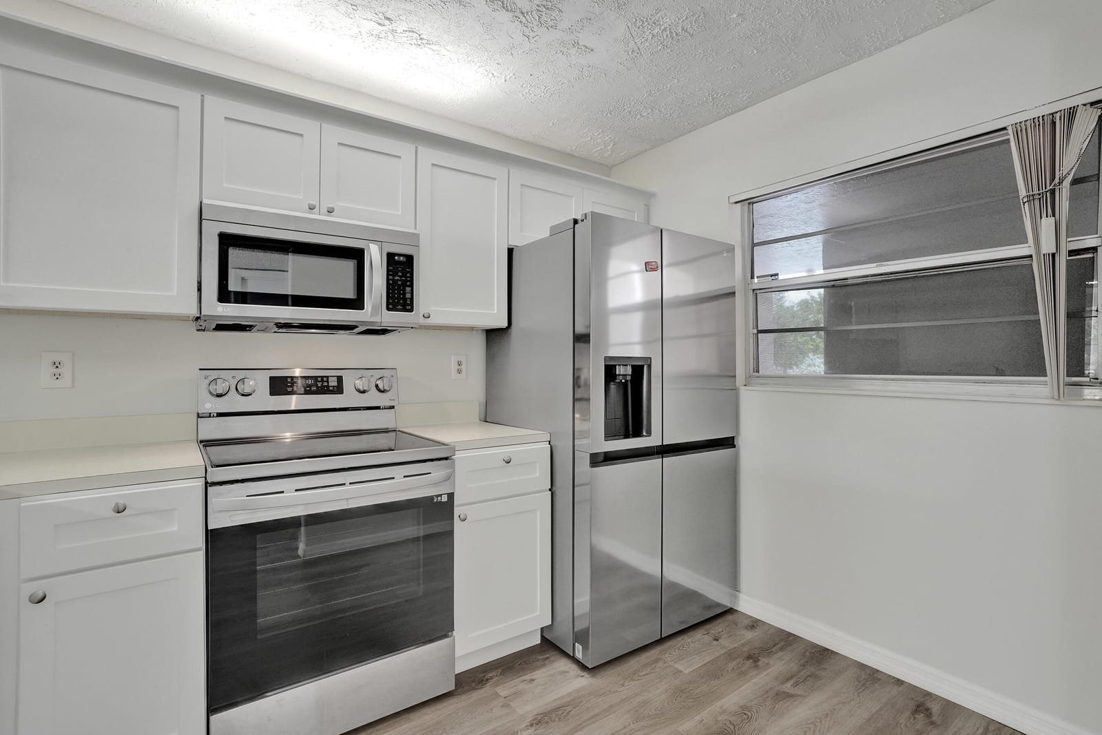 1920 SABAL PALM Drive 203, Davie, FL 33324 photo 6