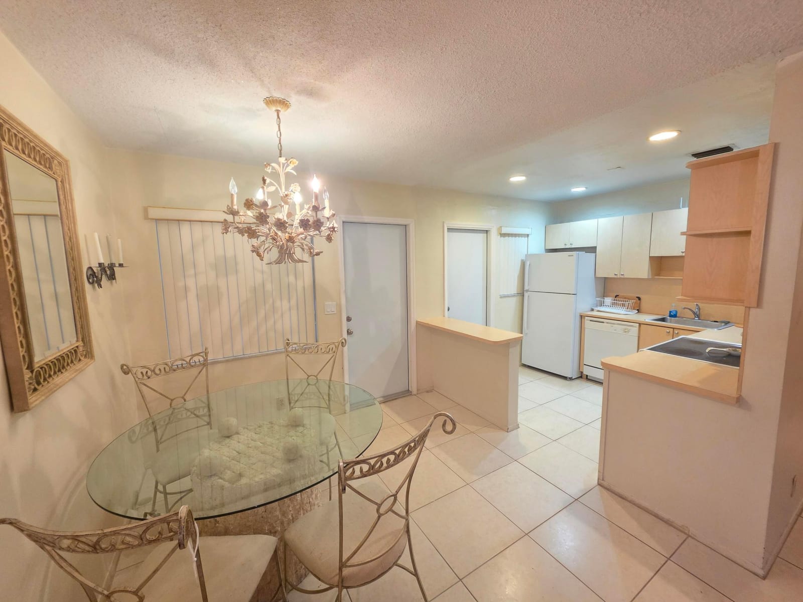 700 LAYNE Boulevard 318B, Hallandale Beach, FL 33009 photo 1