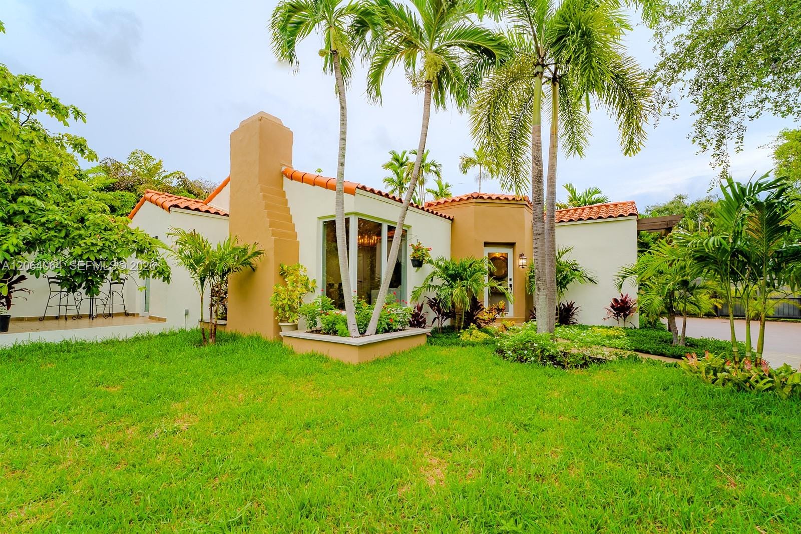 2483 SW 24th Street, Miami, FL 33145 photo 9