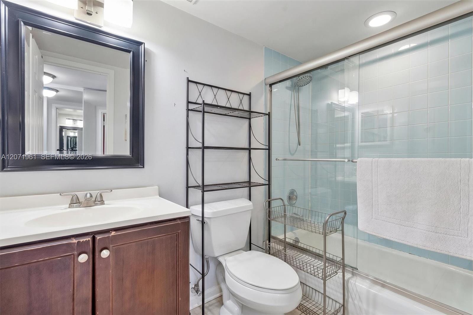 250 174th Street 2211, Sunny Isles Beach, FL 33160 photo 9
